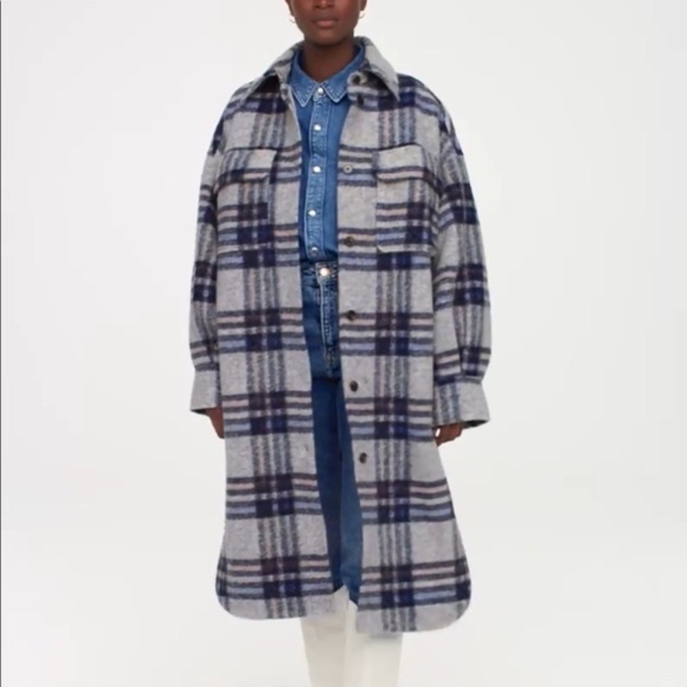 H&M Long Shirt Jacket Shacket Coat  Blue Plaid. Can be dressed up or down